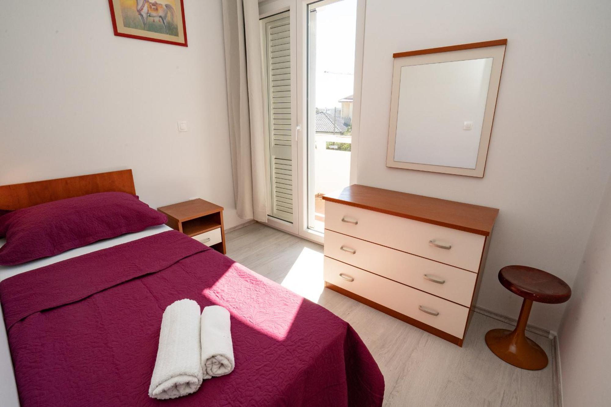 Pool Mansion Magnolia - Comfort Rooms Novalja Bagian luar foto